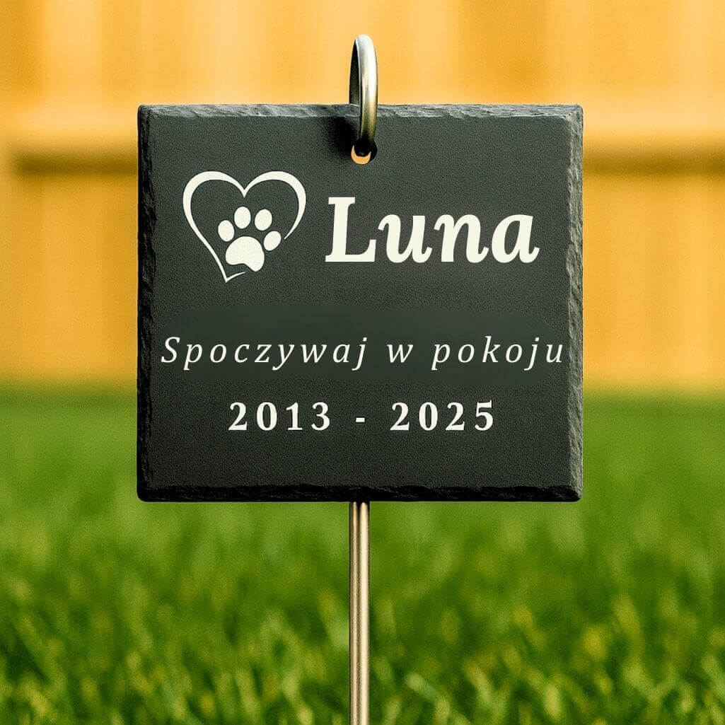 Kwadratowy kamień pamięci dla psa z hakiem – Tabliczka pamiątkowa dla psa z łupka do ogrodu z imieniem, datami i dedykacją